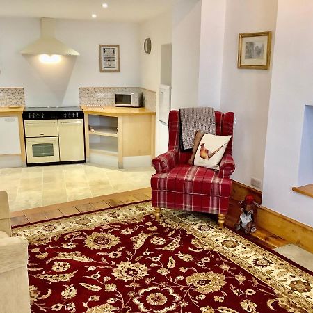 Scarborough House - Adults Only Holiday Home トーキー エクステリア 写真