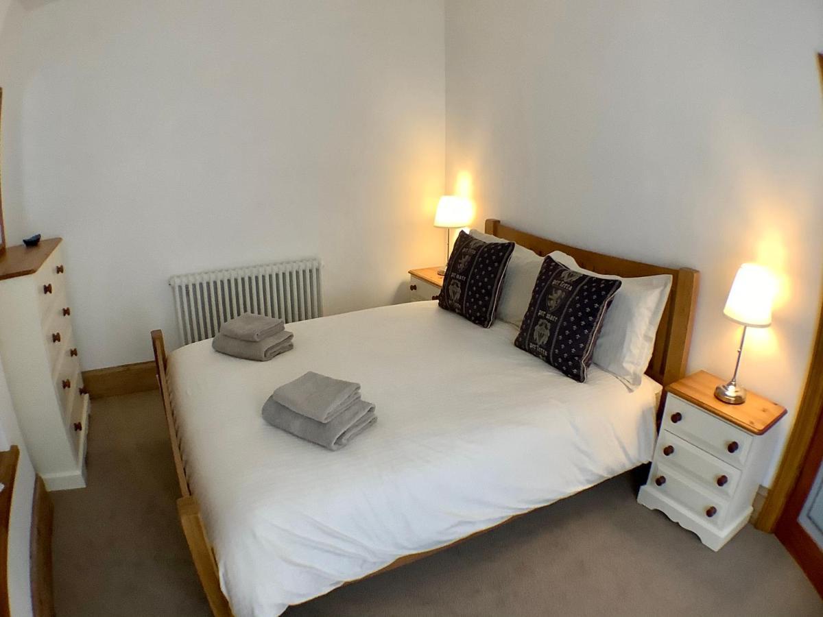 Scarborough House - Adults Only Holiday Home トーキー エクステリア 写真